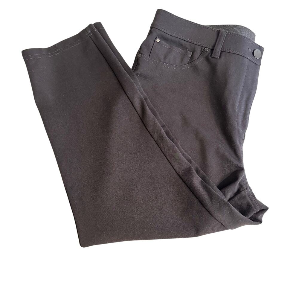 Chico's pants So Slimming black stretch 5 pocket crop elastic waist Sz 1.5 US 10
